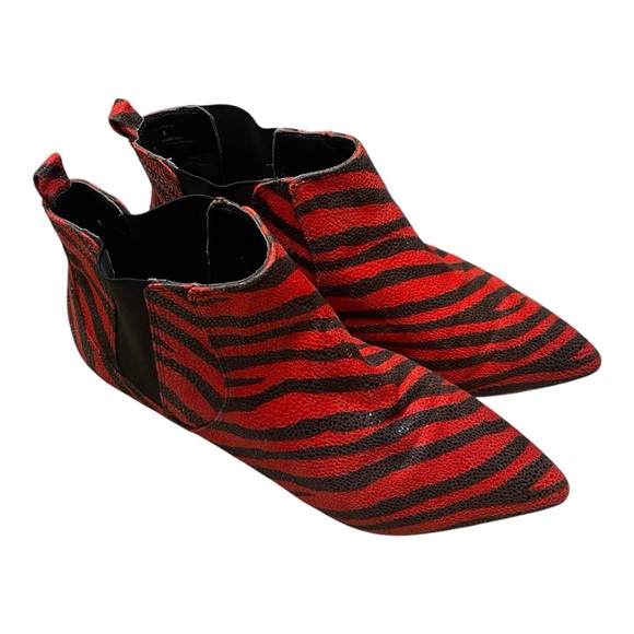 Red Zebra Print Ankle Boots Pointed Toe Elastic Chelsea Booties - Picture 2 of 6